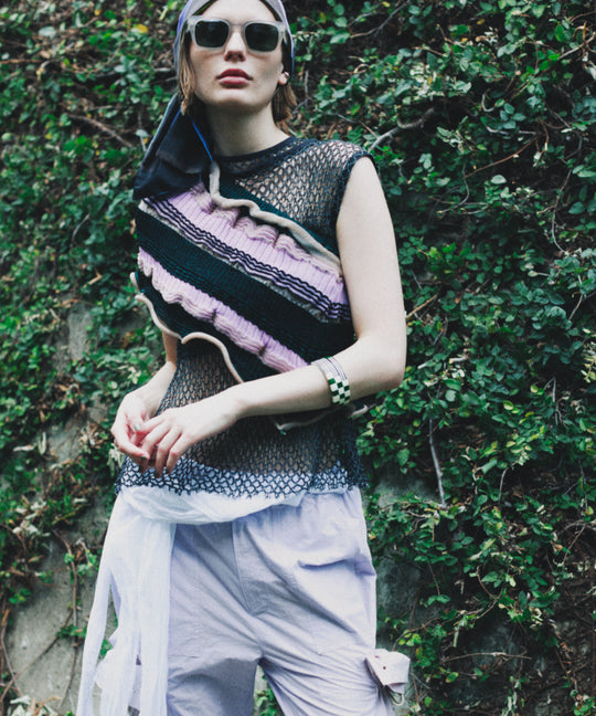 FRILLY BORDER KNIT BUSTIER