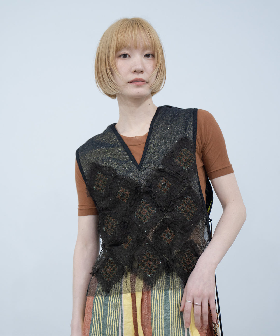 CROP MESH VEST