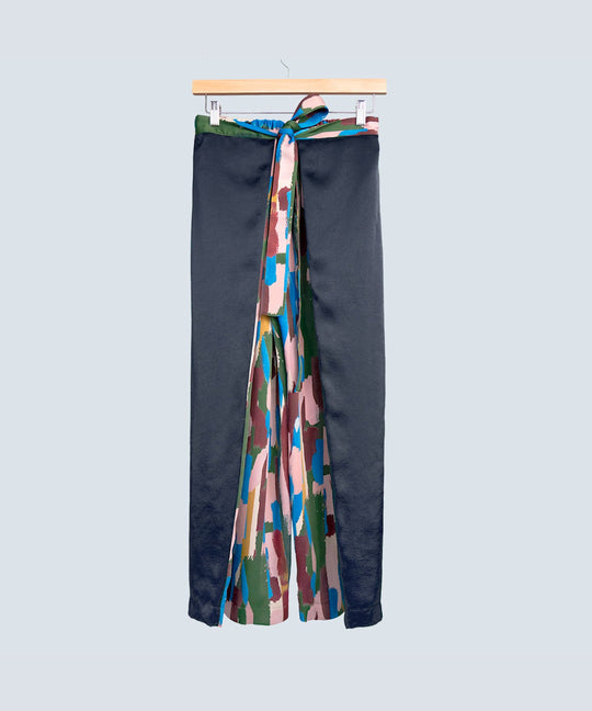 2-Way Half-Leaves Pants