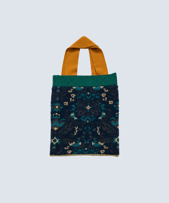 FOREST MEMORY KNIT TOTE BAG