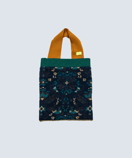 FOREST MEMORY KNIT TOTE BAG