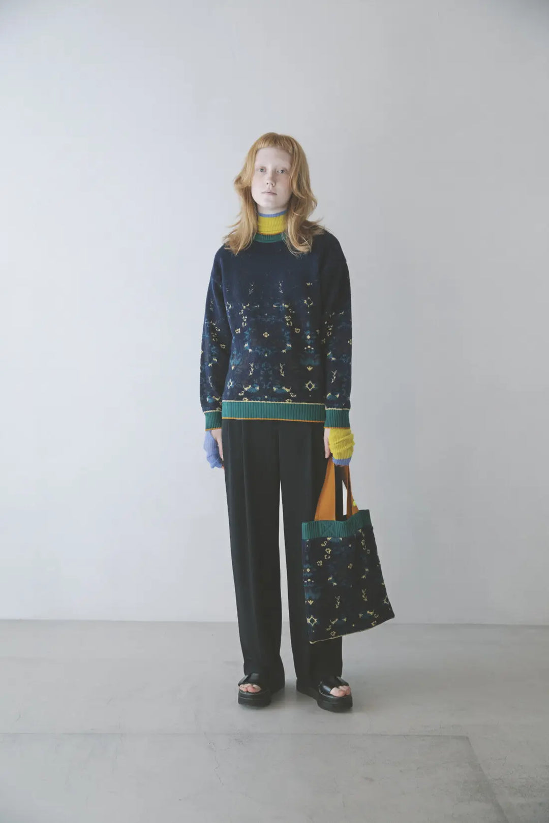 FOREST MEMORY KNIT TOTE BAG