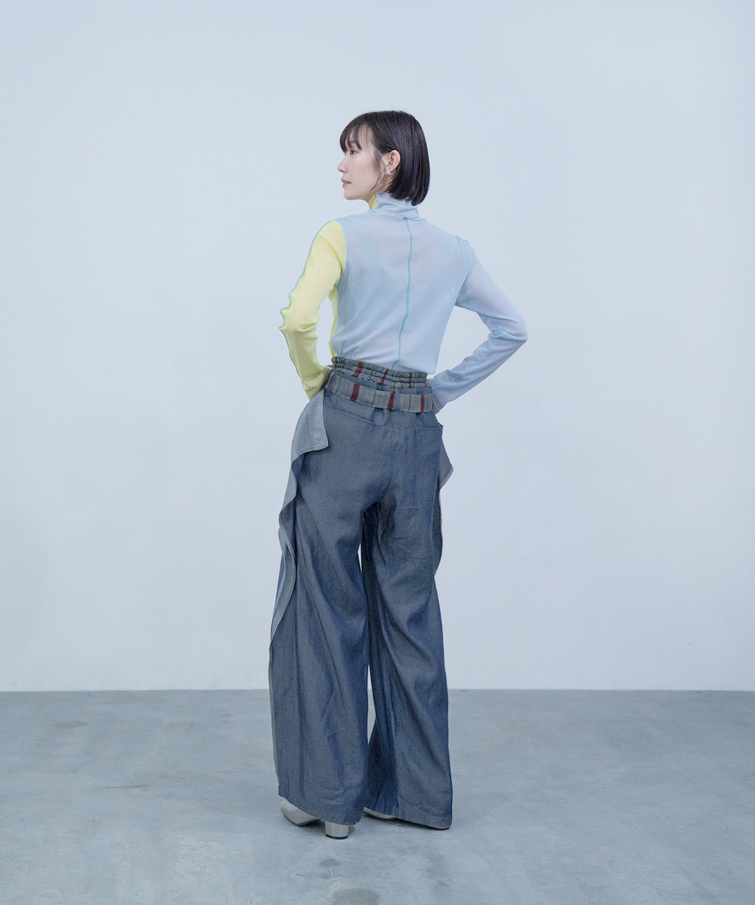 SQUARE DENIM PANTS