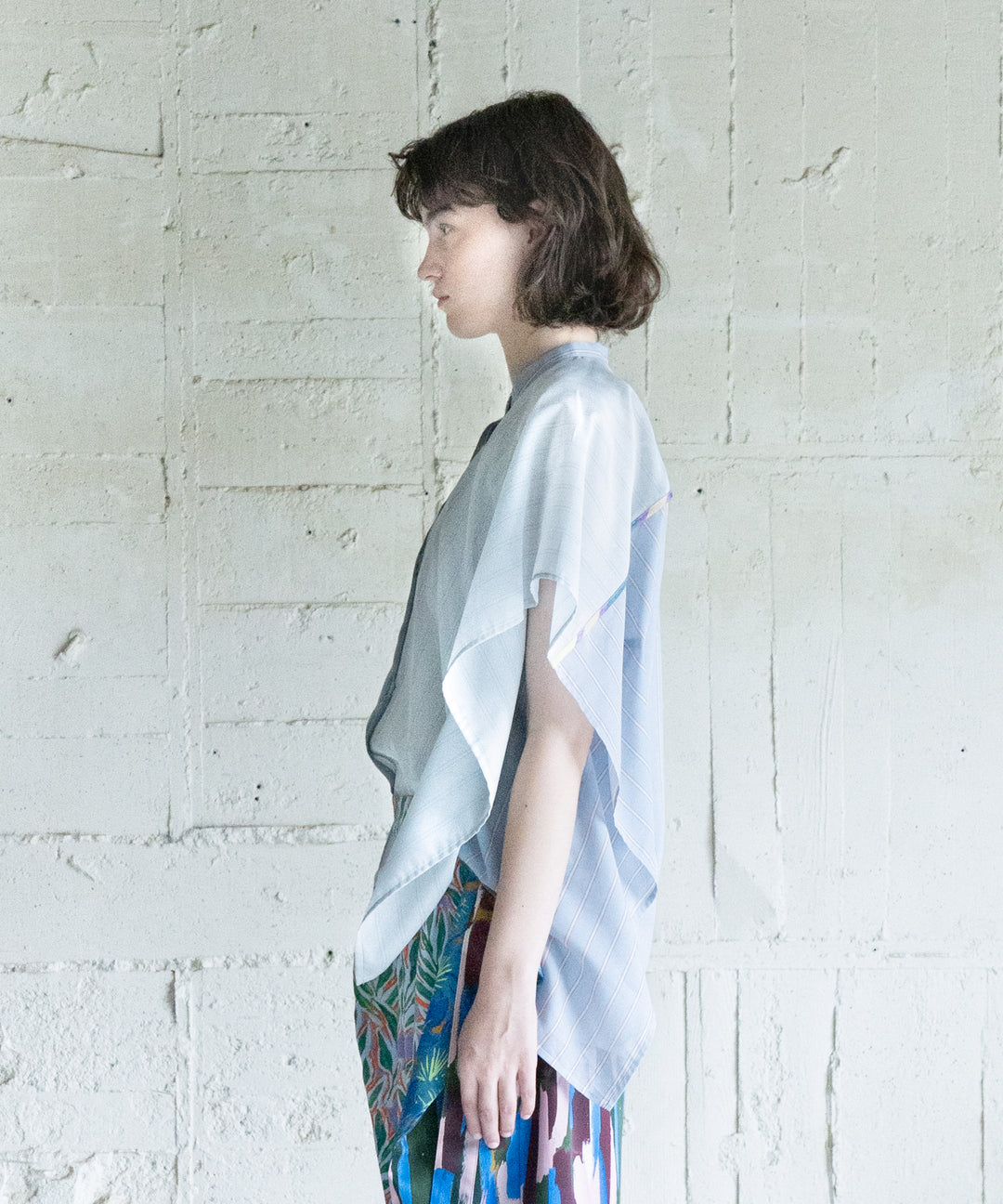 SHORT CAPE 2 SHEER BLOUSE