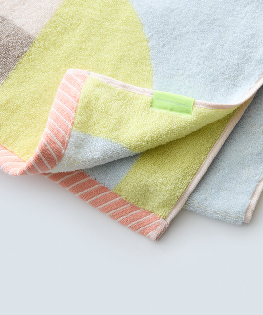 TOTEM BLOCK TOWEL